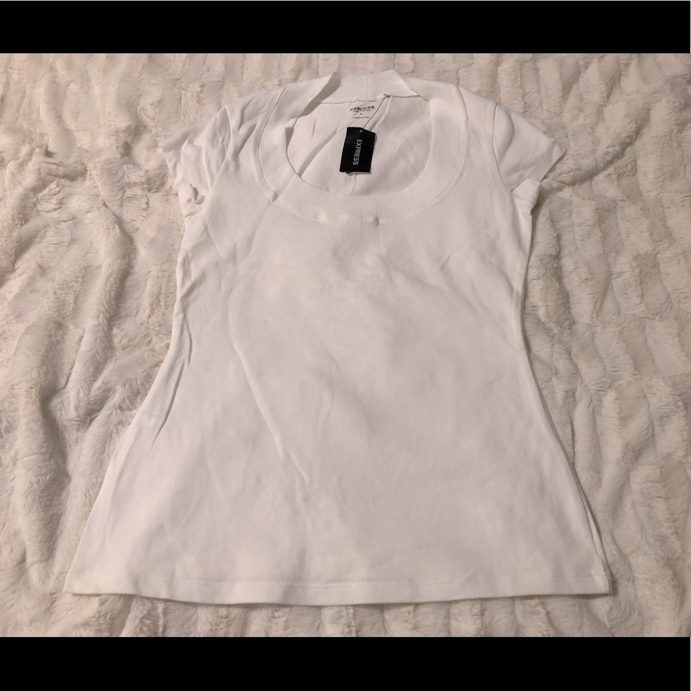 Express Tee✨